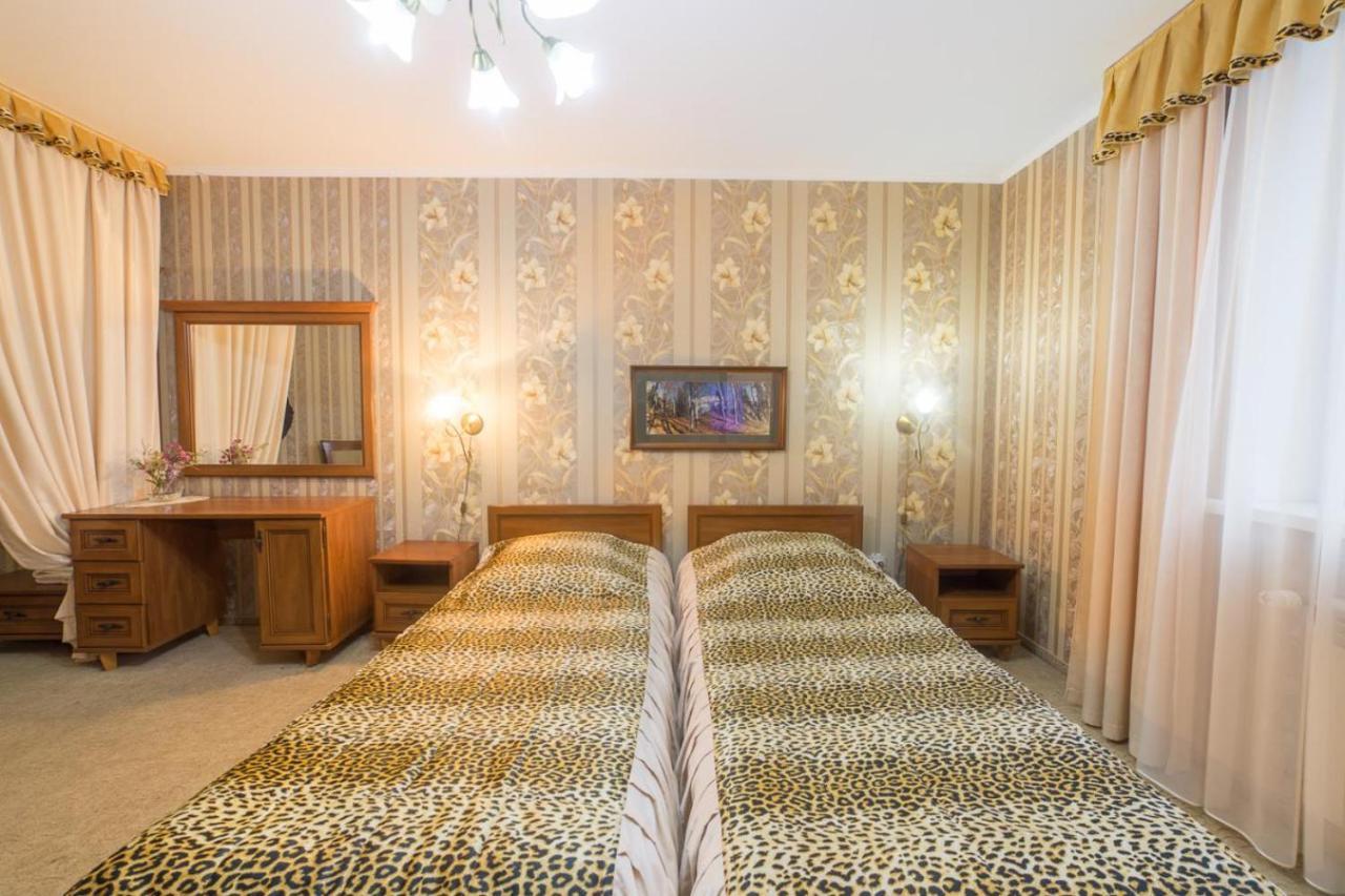 Hotel Premyer Truskavets Exteriör bild